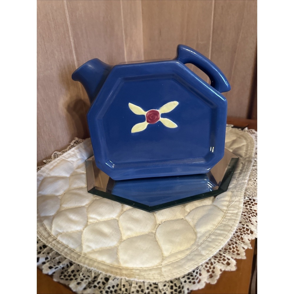 RARE‎ VINTAGE COORS POTTERY Blue ROSEBUD PITCHER Beautiful Blue